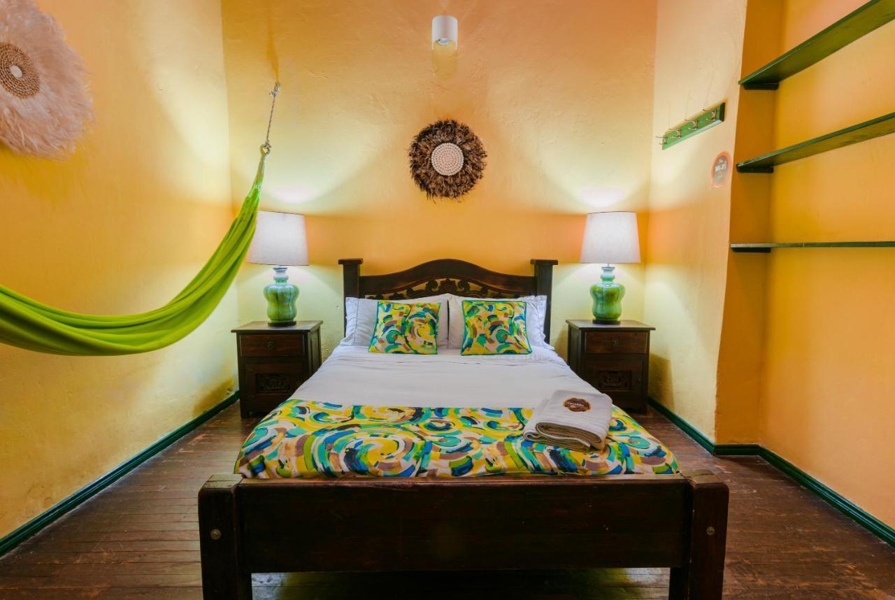 Chocolate Hostel Богота Экстерьер фото